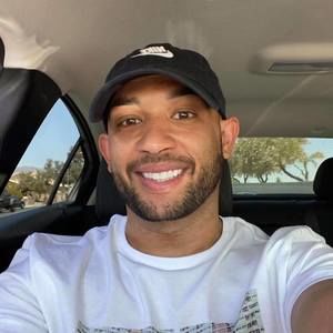 Meet your Posher, Damian